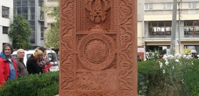 Armenian Genocide Memorial unveiled in Pitesti, Romania