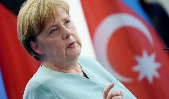 Η Γερμανίδα καγκελάριος έβαλε κατά της Άγκυρας για τις φραστικές επιθέσεις Ερντογάν εναντίον Γερμανών βουλευτών (φωτ.: EPA / Rainer Jensen)