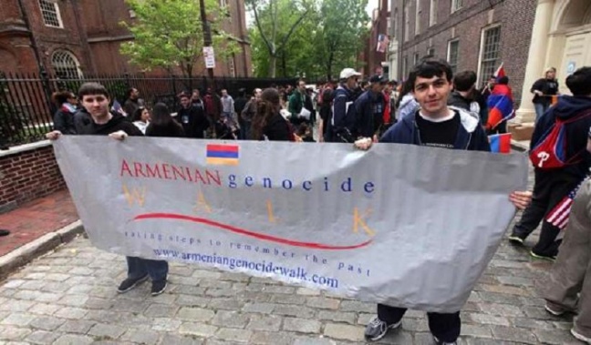 Πορεία για την 100ή επέτειο από τη Γενοκτονία των Αρμενίων στη Φιλαδέλφεια των ΗΠΑ